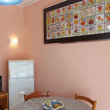 Casa Floridea -mediterranea Sicilia Apartment *