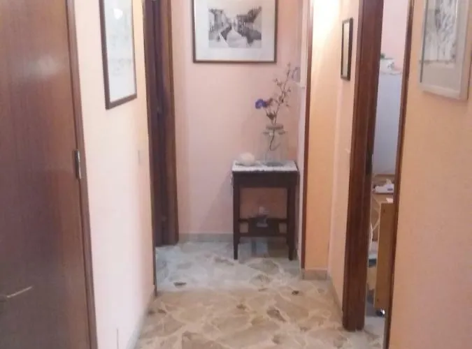 Casa Floridea -mediterranea Sicilia شقة تْشيفالو